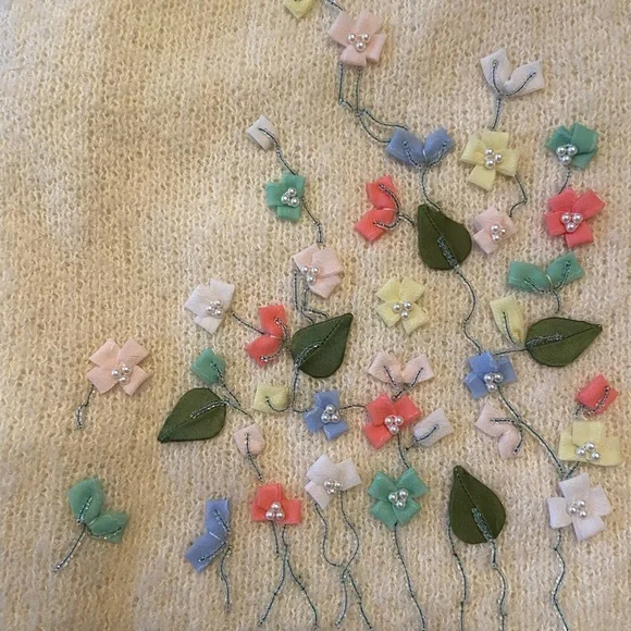 Cream Floral Embroidered Cardigan 1950s Vintage M - Picture 3 of 10